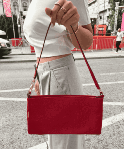 Iris red